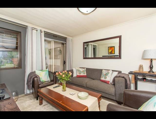 2 BEDROOM APARTMENT FOR SALE IN TYGER VALLEY